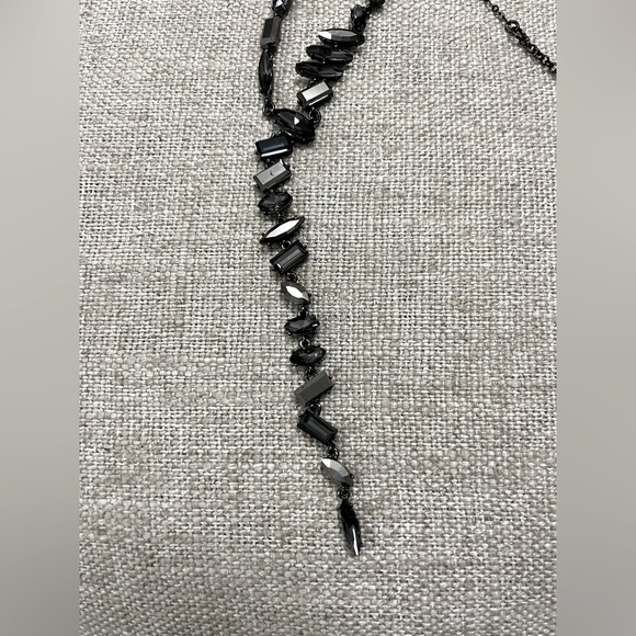 Banana Republic stone statement necklace- silver black grey mixed shape stones - Picture 6 of 7